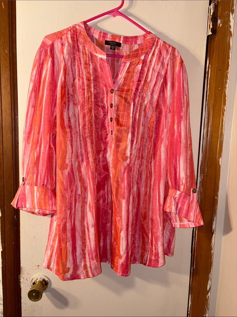 *4 items for $25*Cocoon Woman Pink Orange Watercolor Stripe Shirt